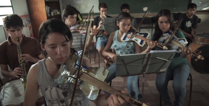 recycled-orchestra-landfill-hamonic-428x218